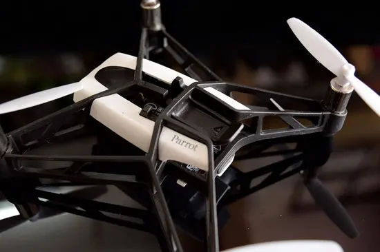 自动飞行无人机项目开启，未来将应用于多个领域